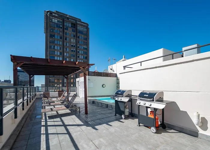 One Bedroom Apartment In Adderley Street