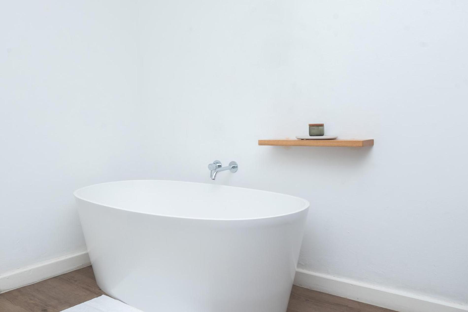 One Bedroom In Adderley Street